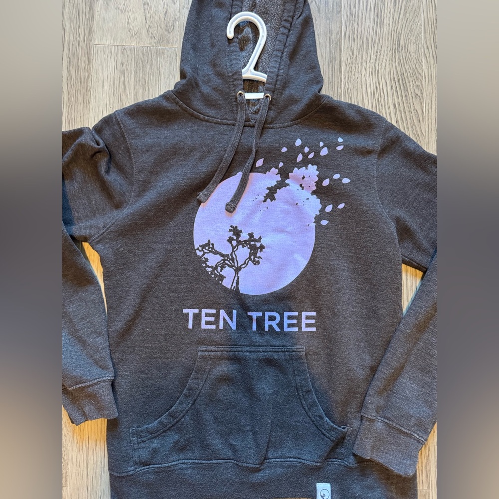Ten tree hoodie  size Small